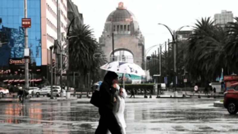 Clima en CDMX: Frío matutino y calor con lluvias aisladas este martes 3 de marzo