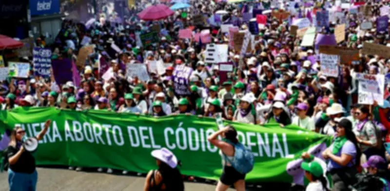 Colectivas exigen despenalizar el aborto en marcha del 8M en CDMX