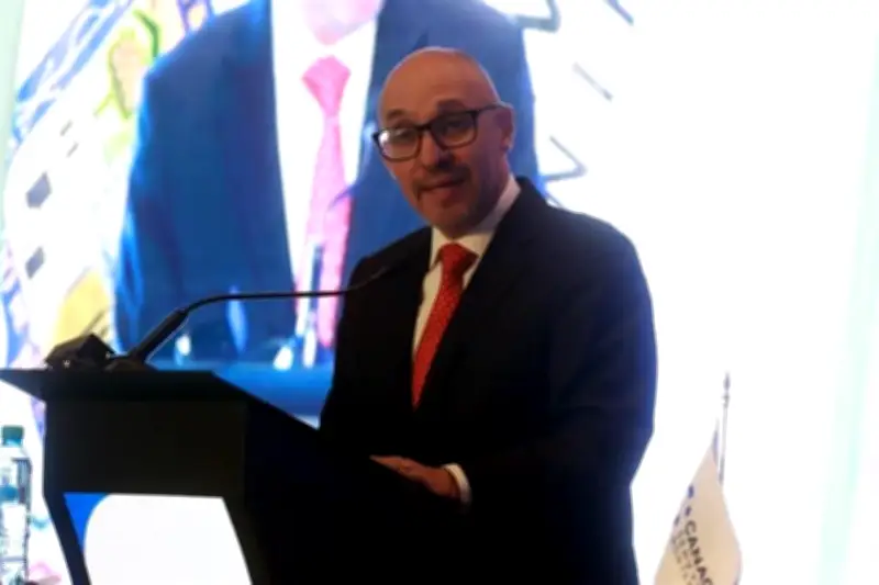 Comercio Formal en México Preocupado por el Aumento de la Informalidad Laboral