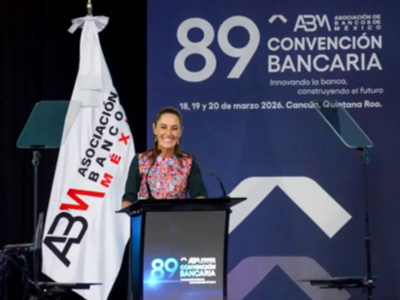 Convención Bancaria: Sheinbaum expone déficit de crédito productivo en México