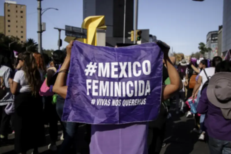Convocan a masiva marcha 8M en CDMX contra feminicidios y precariedad laboral