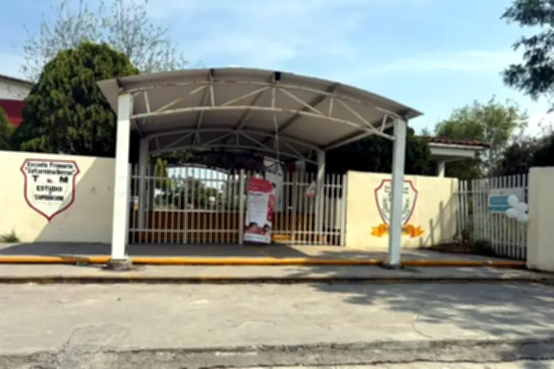 Crimen de niño en escuela consterna a maestros y familias en México