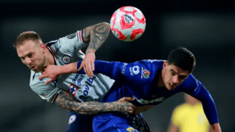 Cruz Azul mantiene liderato en Liga MX tras jornada 11 con seis empates; América suma triunfo