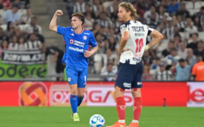 Cruz Azul se corona líder del Clausura 2026 tras vencer 2-0 a Monterrey