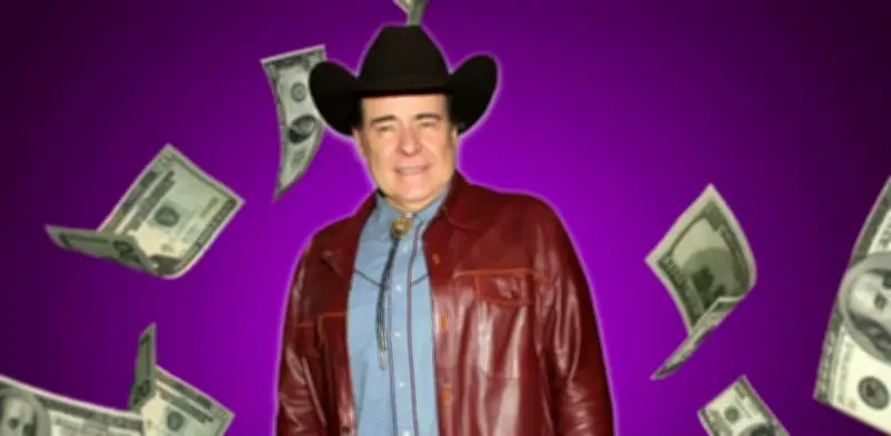 César Évora desmiente cobro por saludos y alerta sobre fraudes con inteligencia artificial