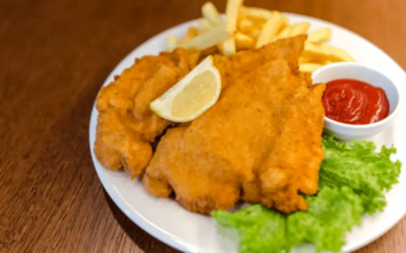 Cuaresma en México: Secretos para un pescado frito perfectamente seco y dorado