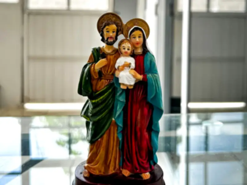 Día de San José: La Celebración Litúrgica que Honra la Paternidad y su Vínculo con el Día del Padre