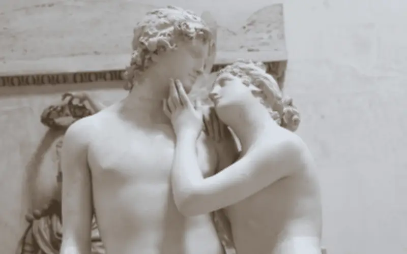 Día Internacional del Escultor: Homenaje a Michelangelo y al Arte Milenario