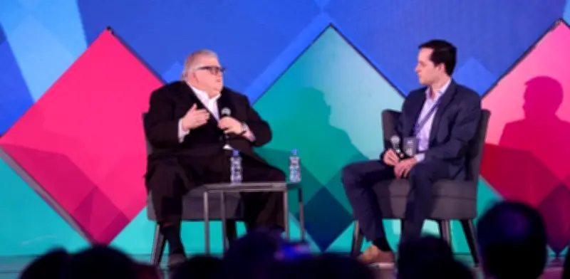 Daniel Vogel de Bitso gana respeto de Agustín Carstens en diálogo histórico