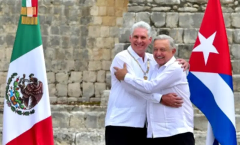 Díaz-Canel agradece a AMLO por colecta para Cuba: 'Gracias, querido hermano'