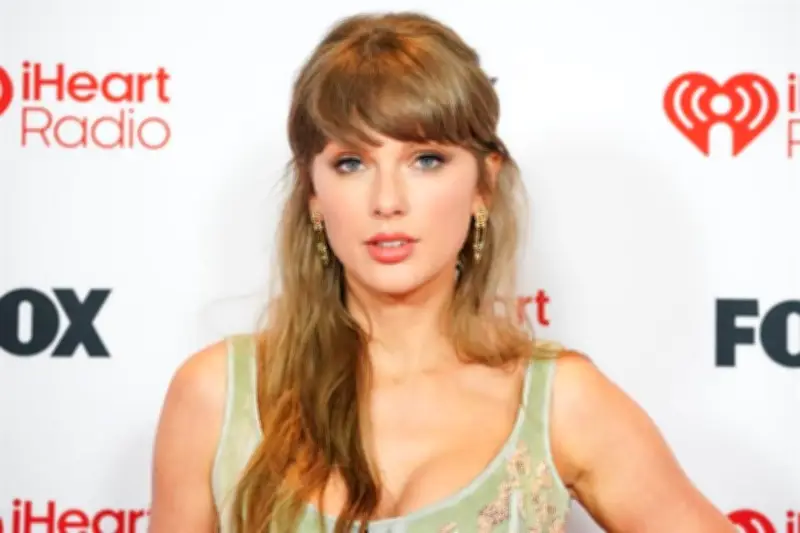 Demandan a Taylor Swift por uso de marca Showgirl en su gira Eras Tour