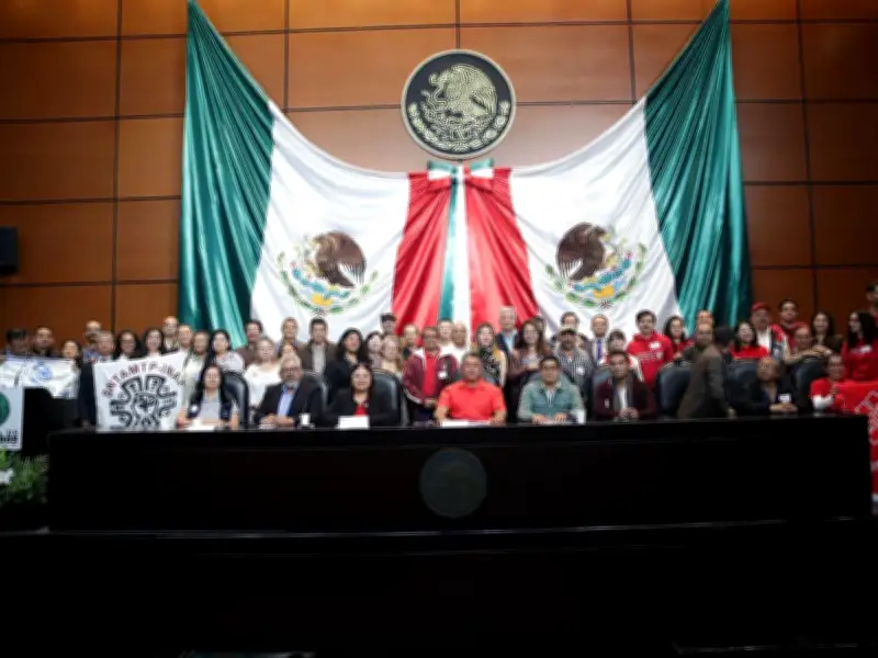 Denuncian salarios bajo el mínimo y condiciones precarias para 300 mil trabajadores de ciencia y educación