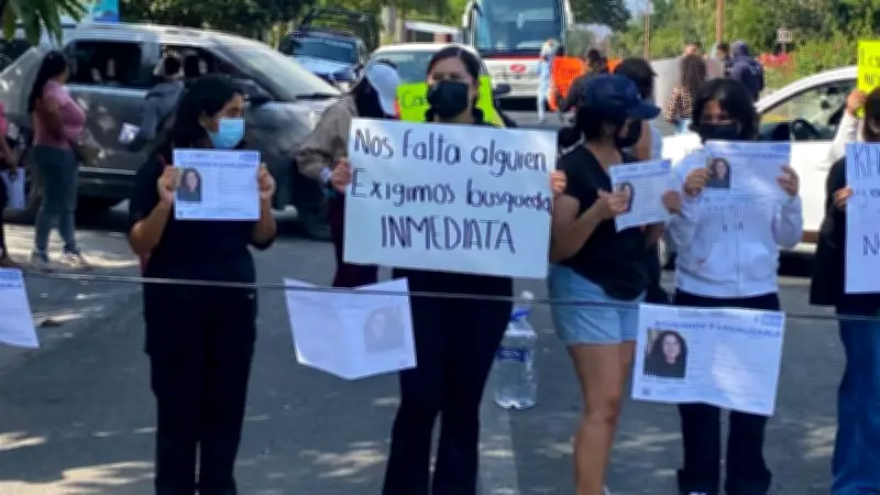 Desaparece otra estudiante de la UAEM en Morelos; familiares bloquean carretera exigiendo acción inmediata