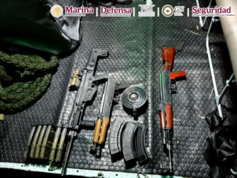 Desmantelan laboratorio de drogas sintéticas y capturan a líder de célula en Sinaloa