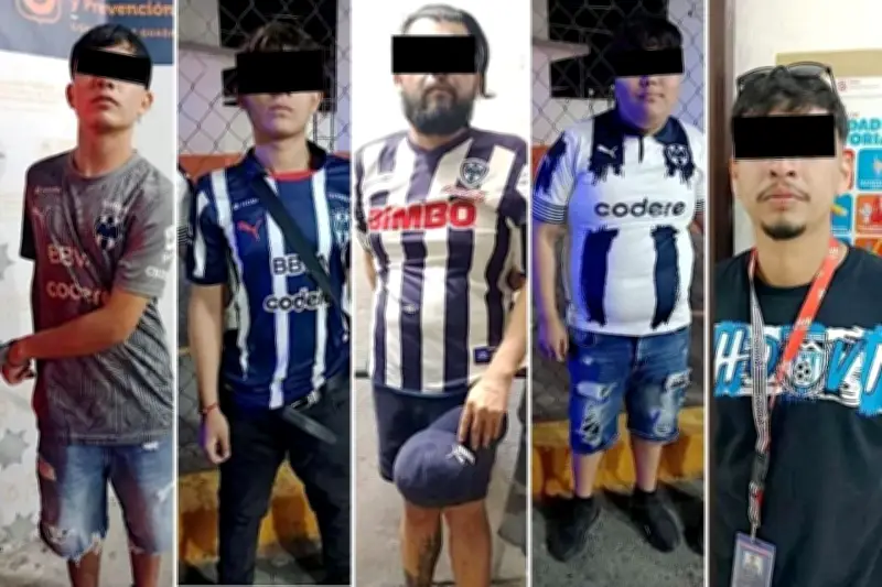 Detienen a cinco personas tras riña violenta luego del partido Rayados vs Chivas
