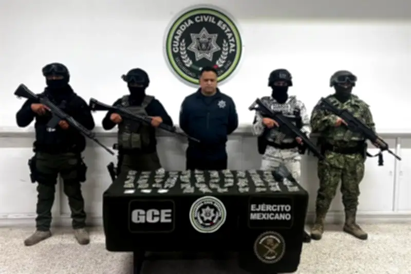 Detienen a Director de Policía en San Luis Potosí por Posesión de Drogas
