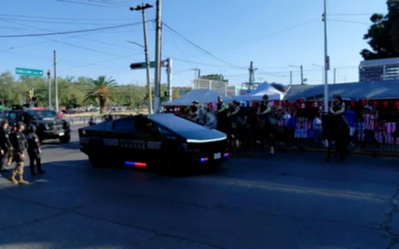 Detienen a dos personas tras Clásico Tapatío en el Estadio Jalisco por alterar el orden