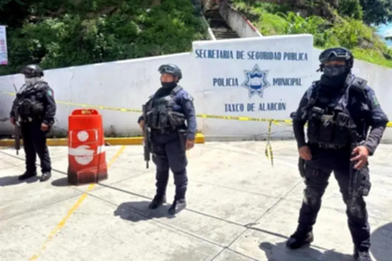 Detienen a policía en Taxco por desaparición de joven; investigan posible complicidad