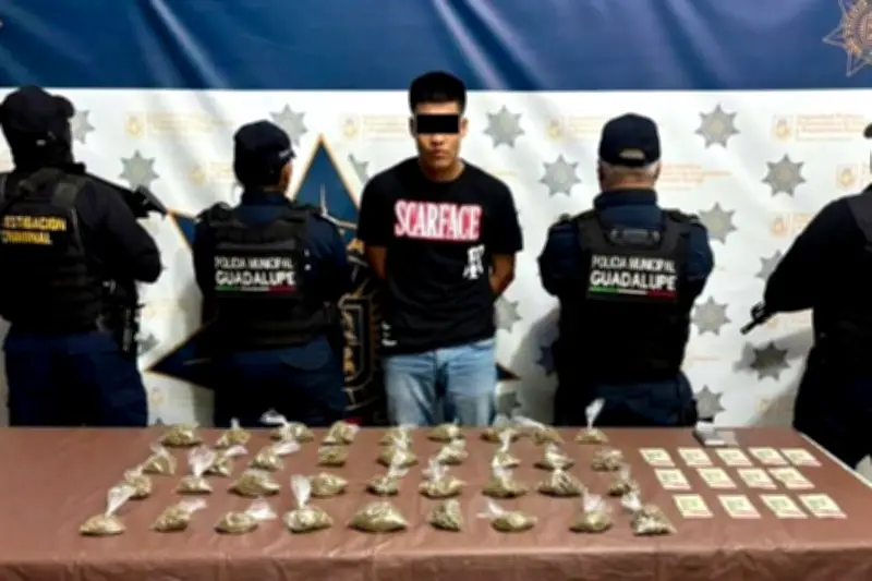 Detienen a presunto ladrón tras múltiples robos a farmacias en Monterrey