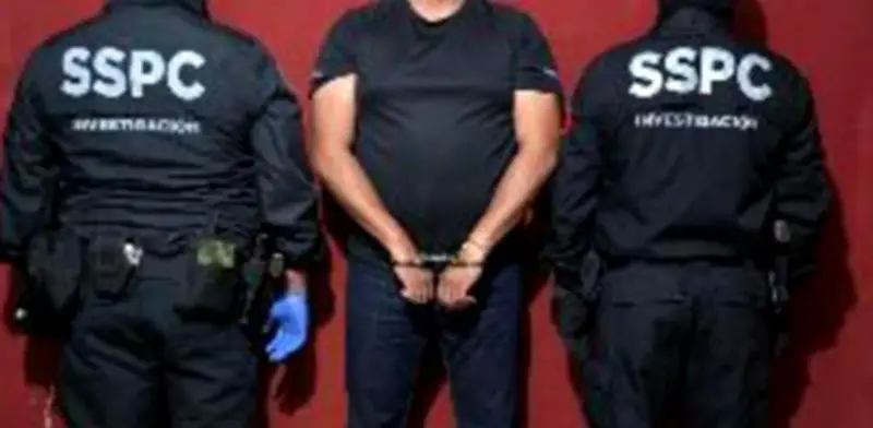 Detienen a secretario de Tránsito de Iguala por presunta vinculación con caso Ayotzinapa