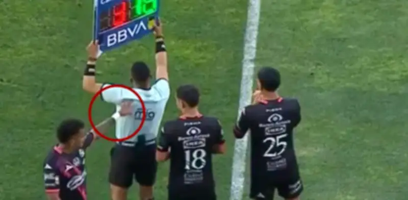 Édgar Guerra enfrenta hasta 1 año de suspensión por empujar al árbitro en Liga MX