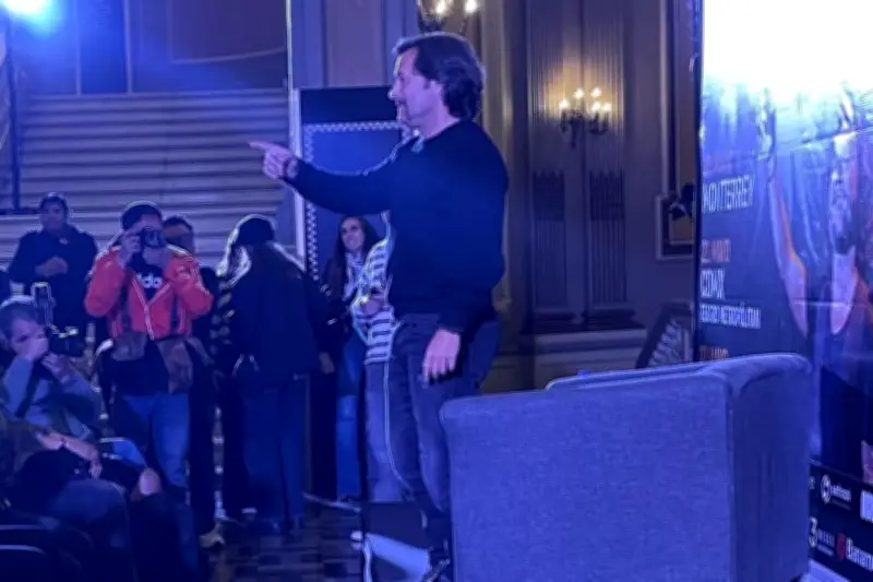 Diego Torres critica la desconexión humana en la era digital y sus efectos sociales