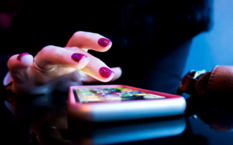 Diputados aprueban Ley de Desconexión Digital: un derecho laboral constitucional