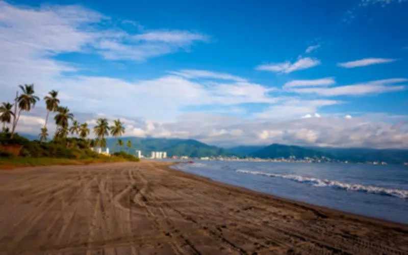 Dos Joyas Costeras de Jalisco: Escapadas Perfectas para el Megapuente de Marzo