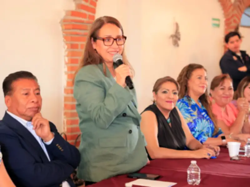 Ecatepec implementa programa integral para madres adolescentes con apoyo económico y capacitación