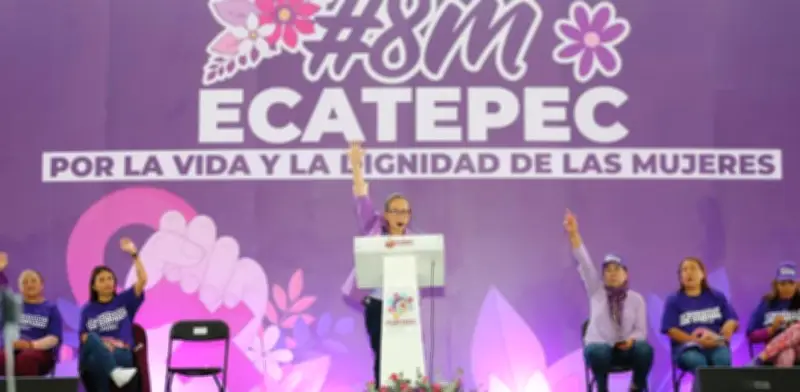 Ecatepec lanza unidades con QR contra acoso y celebra reducción de feminicidios