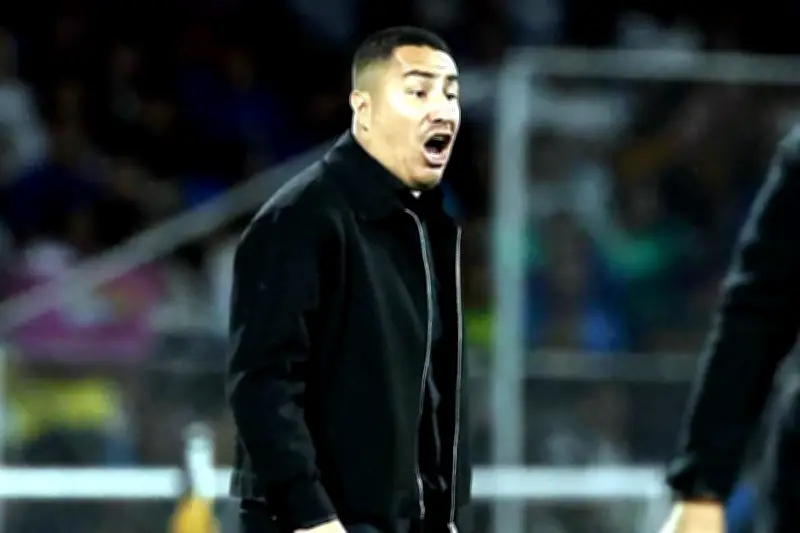 Efraín Juárez denuncia exceso de huevos en club deportivo y exige transparencia