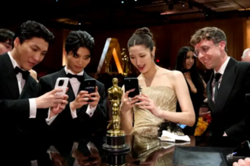 Ejército honra a sus compañeras del Grupo Huntr-X en emotiva ceremonia