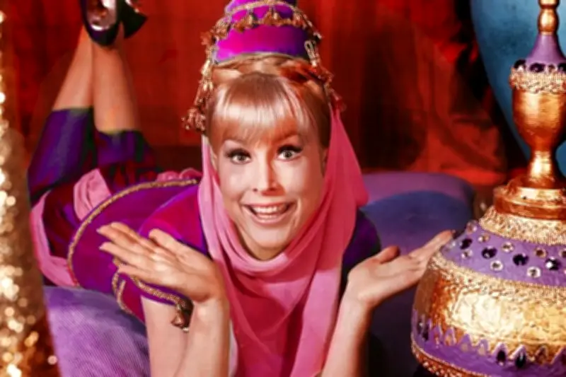 El Baúl de los Recuerdos: Un Homenaje a 'Mi Bella Genio' y la Nostalgia Televisiva