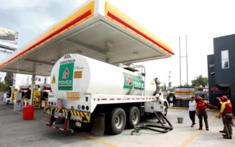 El diésel supera los 29 pesos por litro en Guadalajara, encareciendo transporte y alimentos