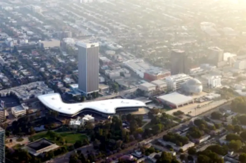 El LACMA se reinventa con un modelo horizontal y sin jerarquías tradicionales