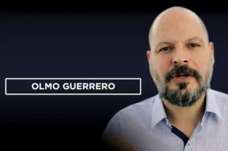 El 'No Mancha' de AMLO: Un Eslogan que Tizna su Legado y Divide Opiniones