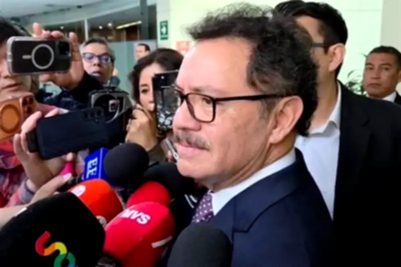 El Plan B de Morena incluiría reformas constitucionales, afirma Mier