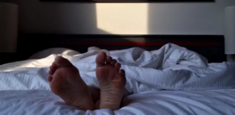 El Sueño Profundo: Un Escudo Cerebral Contra el Envejecimiento y la Demencia