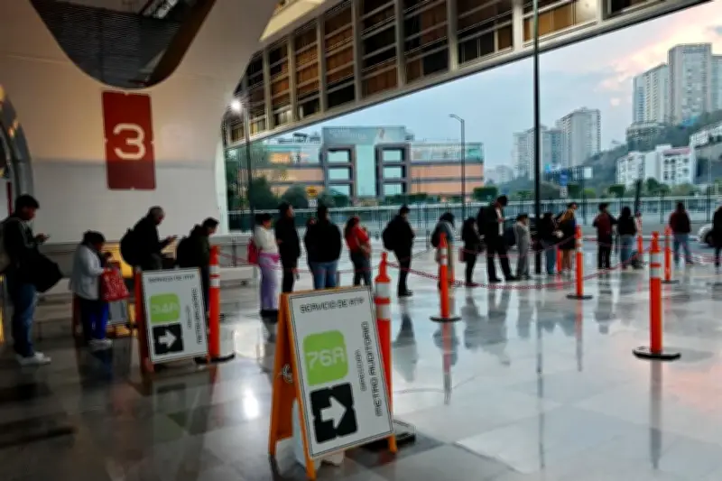 El Tren México-Toluca enfrenta críticas por desincentivar la intermodalidad en el transporte