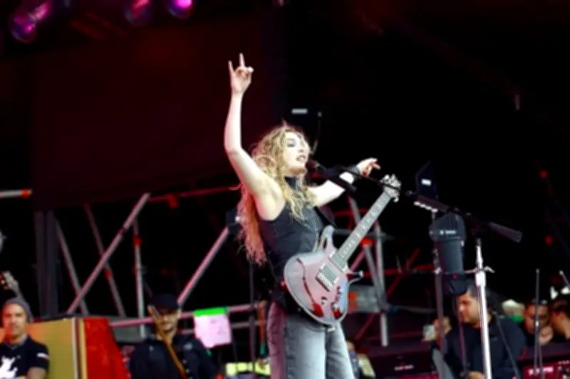 Enciende The Warning el escenario del Palacio de los Deportes en la CDMX