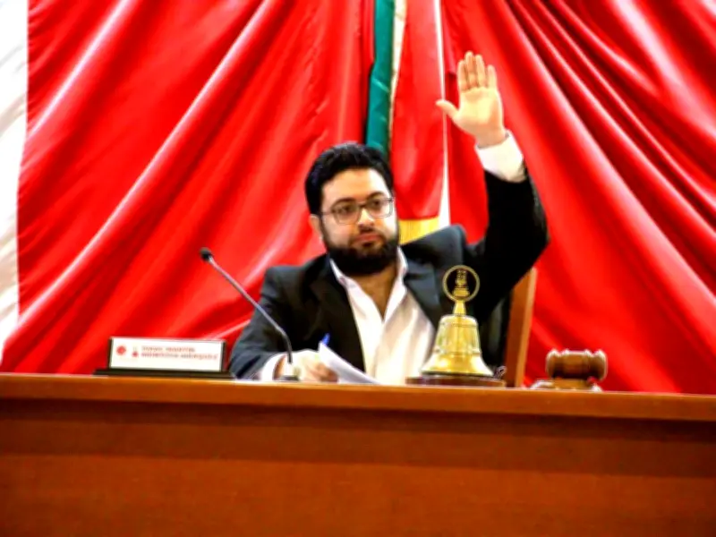 Encuesta revela ventaja abrumadora de alcalde de Naucalpan para elecciones 2027