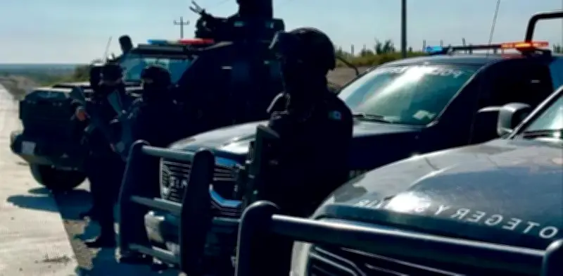 Enfrentamiento en autopista de Nuevo León deja un abatido y asegura armamento