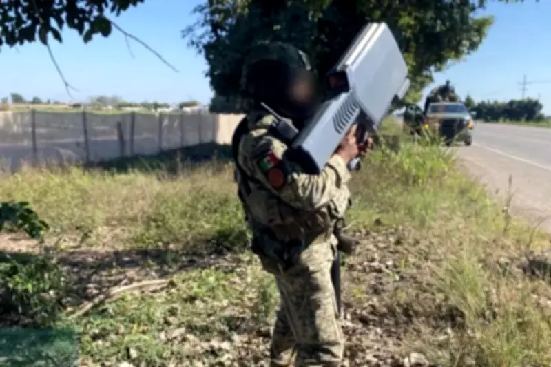 Enfrentamiento en Sinaloa: Marina abate a un presunto delincuente en Dautillos