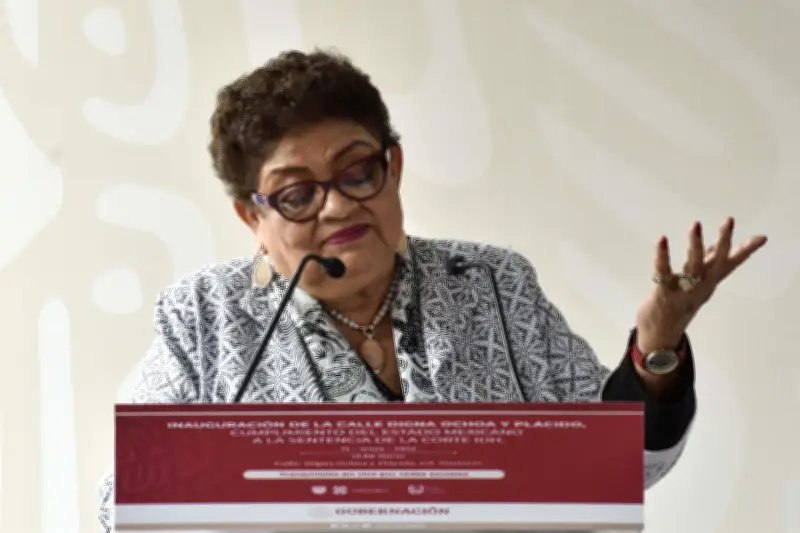 Ernestina Godoy exige renuncia de 15 delegados de la FGR en estados clave del país