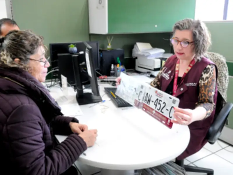 Estado de México recauda más de 4 millones por cumplimiento vehicular