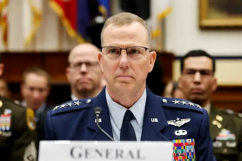 Estados Unidos afirma que colabora con México para contrarrestar influencia rusa y china