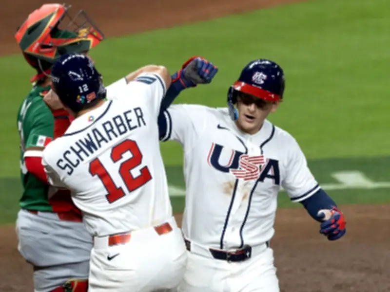 Estados Unidos derrota a México 5-3 en dramático encuentro de béisbol en Houston