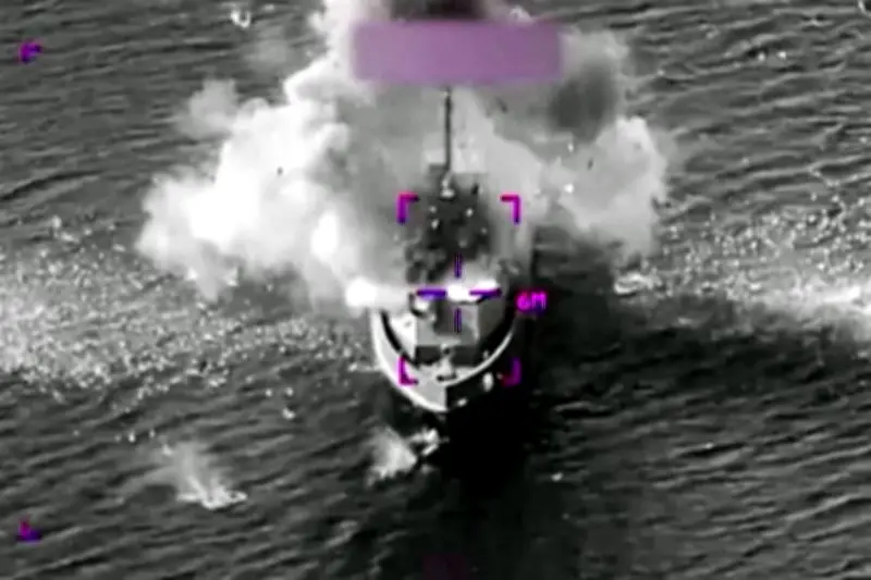 Estados Unidos destruye búnker de Irán en el estratégico Estrecho de Ormuz