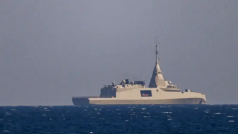 Estados Unidos hunde fragata iraní con torpedo de submarino, un hecho inédito desde la Segunda Guerra Mundial