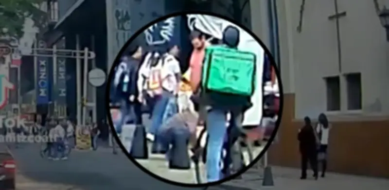 Estafa de Boleros en CDMX: Limpian Zapatos Sin Permiso y Cobran Precios Exorbitantes